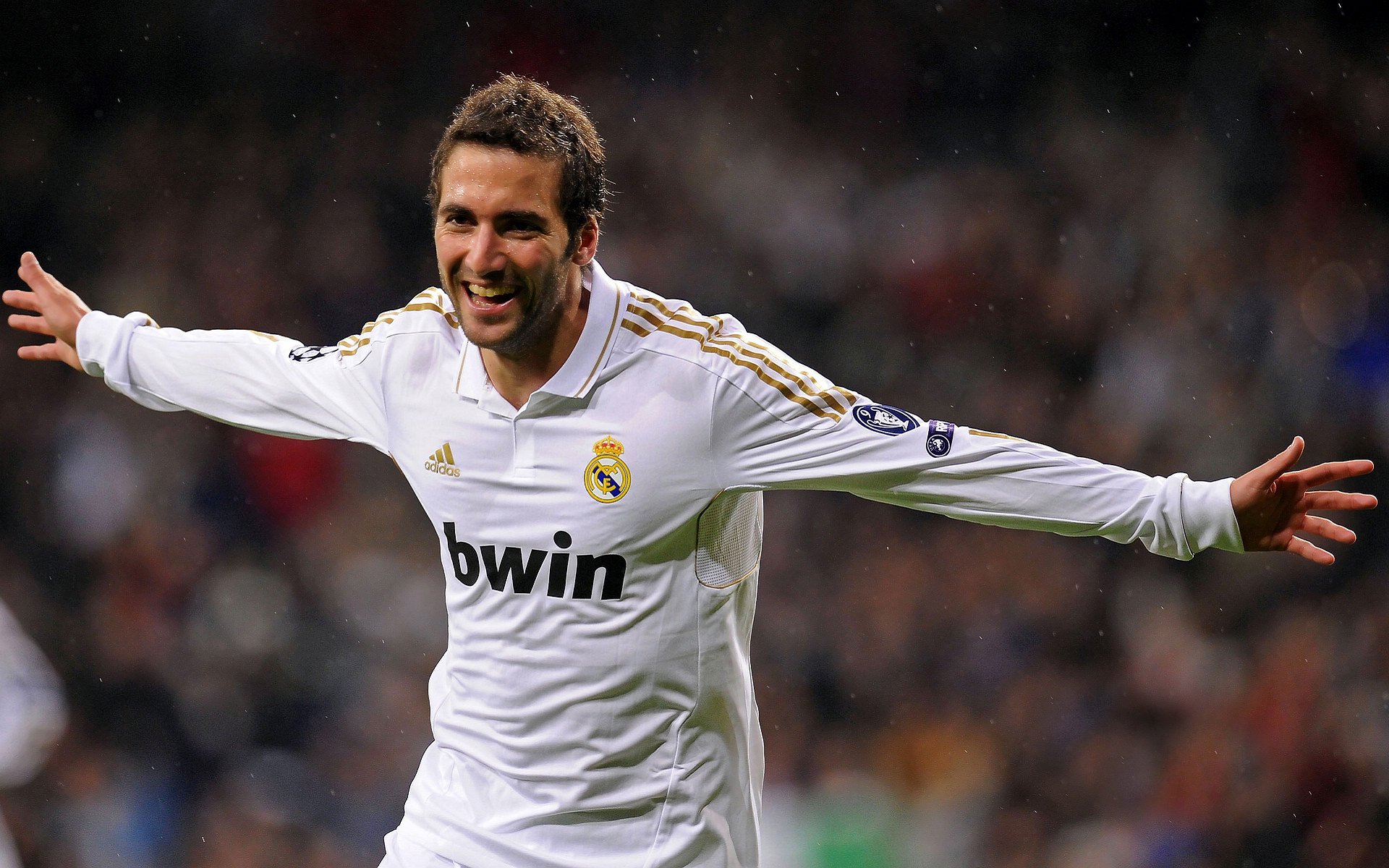 绝杀“传奇战士”:最后一刻点燃全场的英雄,传奇战士刺杀剑术